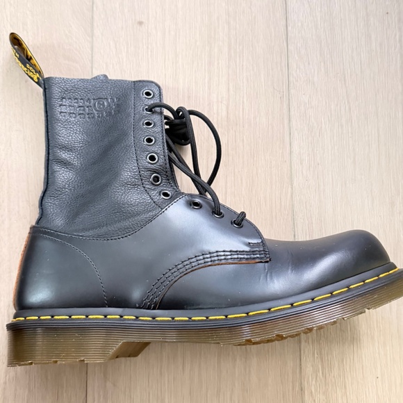 Dr Martens 1490 / 1461 MM6 LEATHER LACE UP BOOTS main image 5